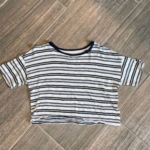American Eagle crop top